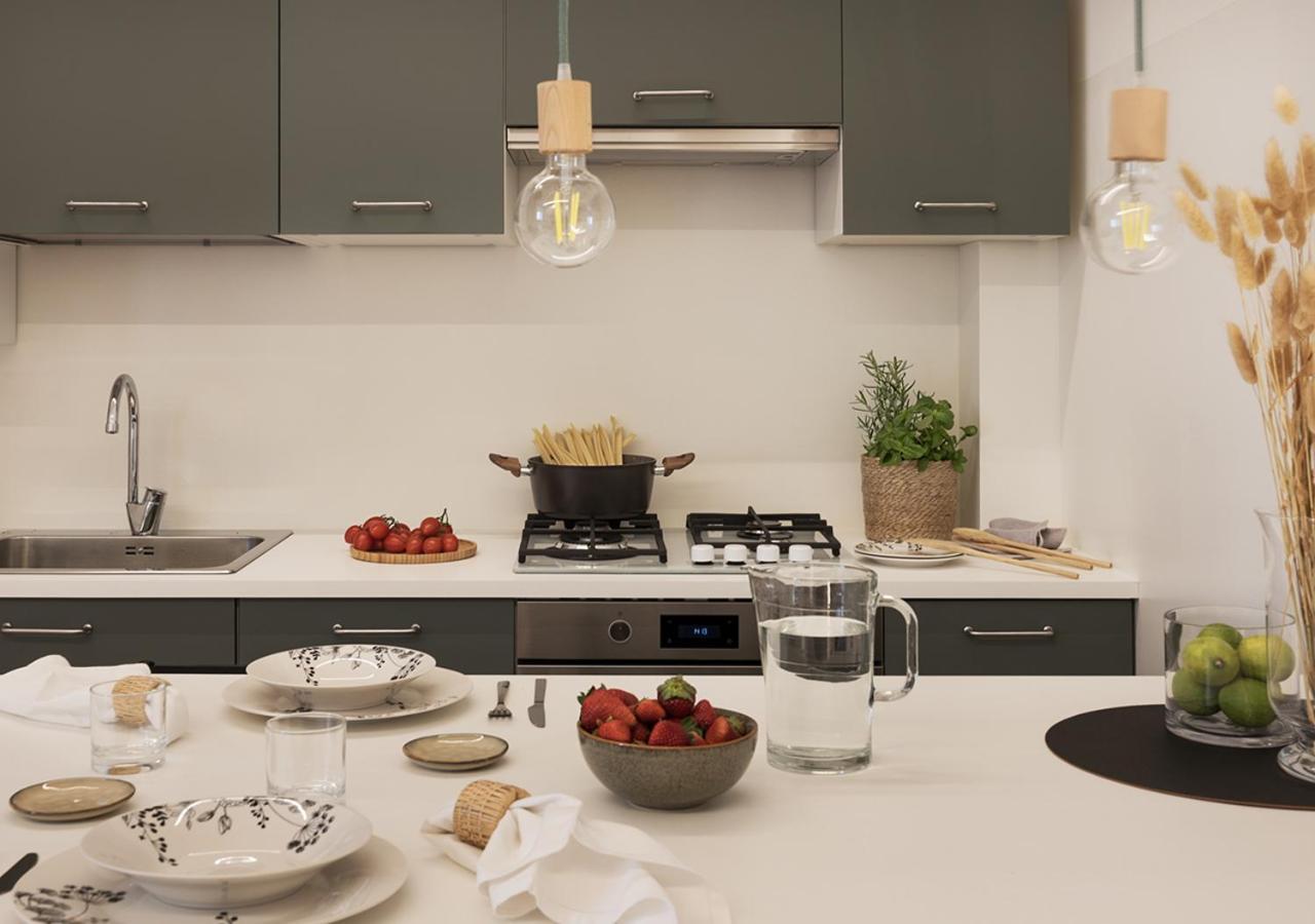 Exclusive Green Apartment - City Center - Como - Near Station ห้อง รูปภาพ